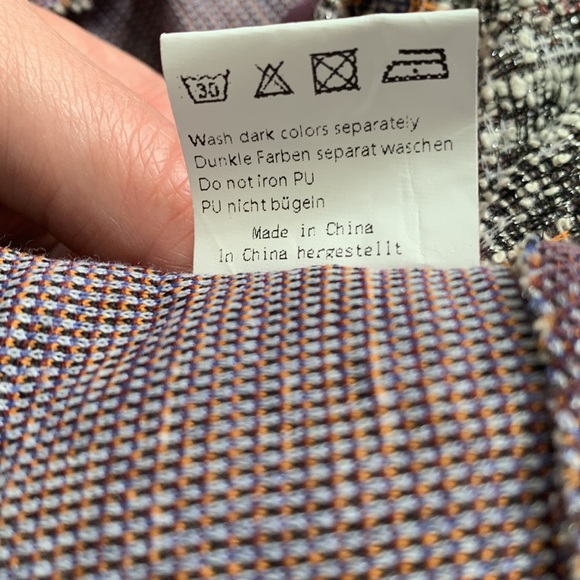 Belle Poque blazer/cardigan size small, orange blue black white silver thread. - Picture 7 of 7